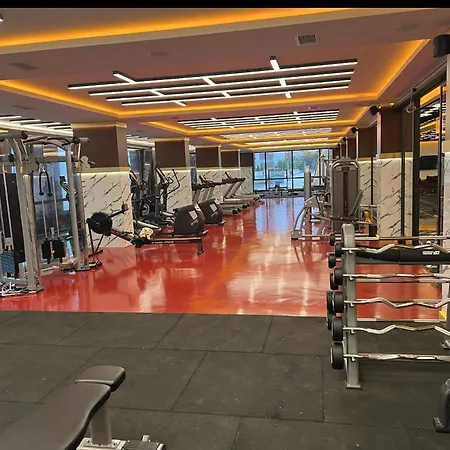 Yekta Kingdom Trade Center Apartment *